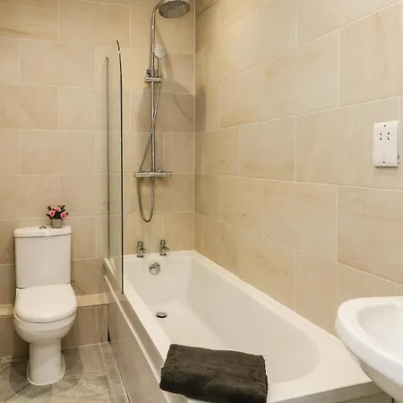 Flat 3 Apartment